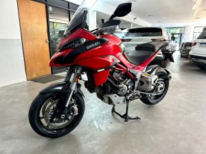 Ducati Multistrada 1200s